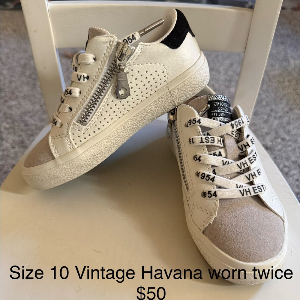 Vintage Havana Kids' Star Cream and Black Sneakers
